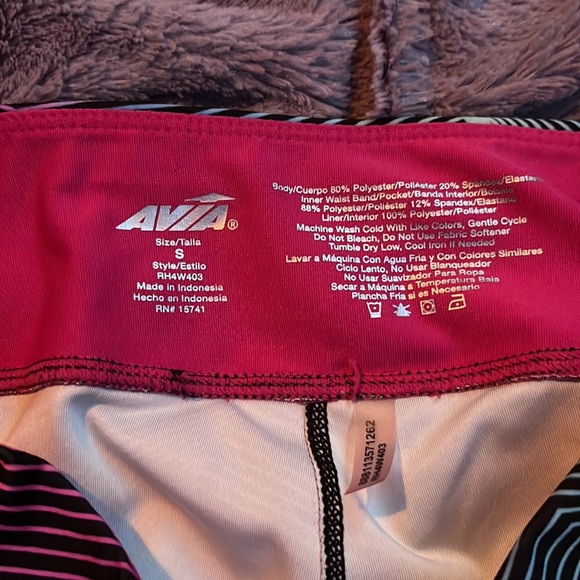 Avia colorful spandex - Picture 3 of 3